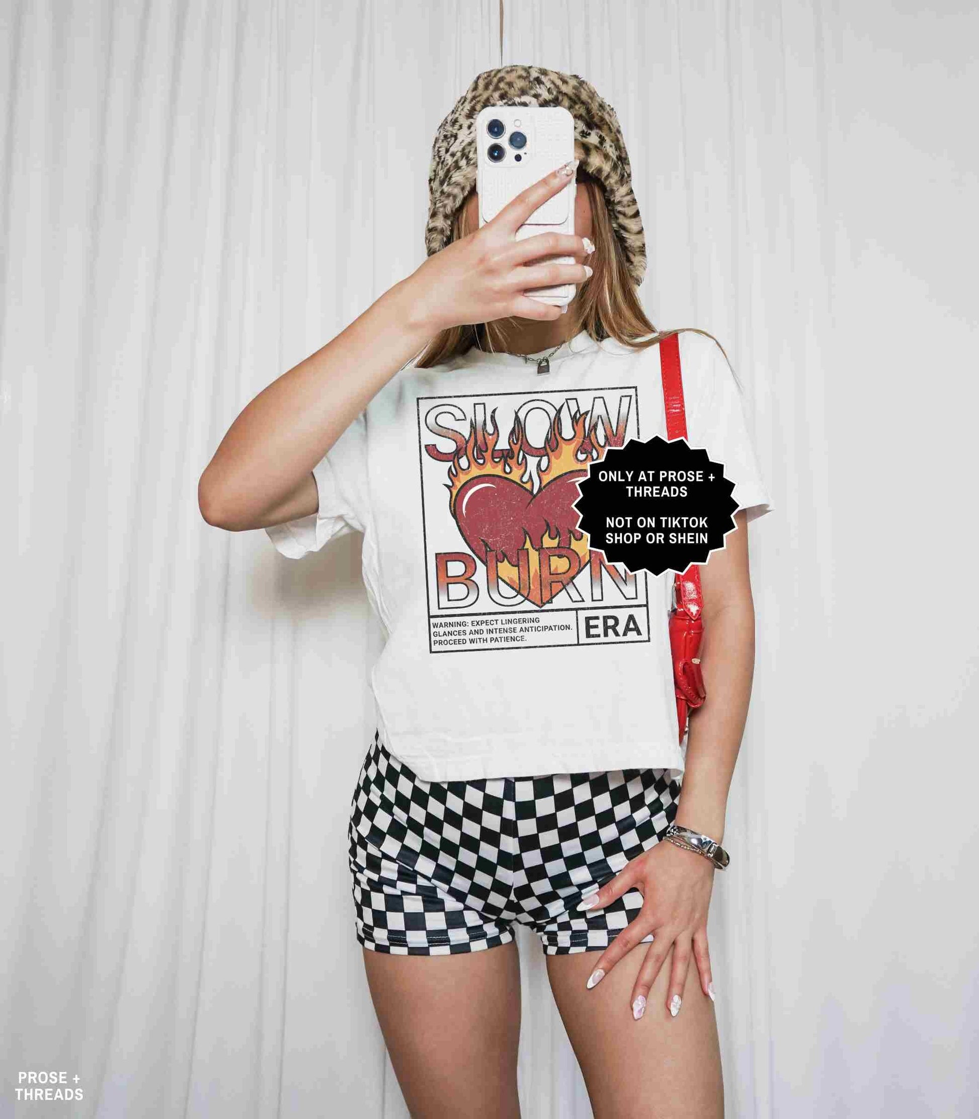 Romance trope t-shirt with oversized boxy fit