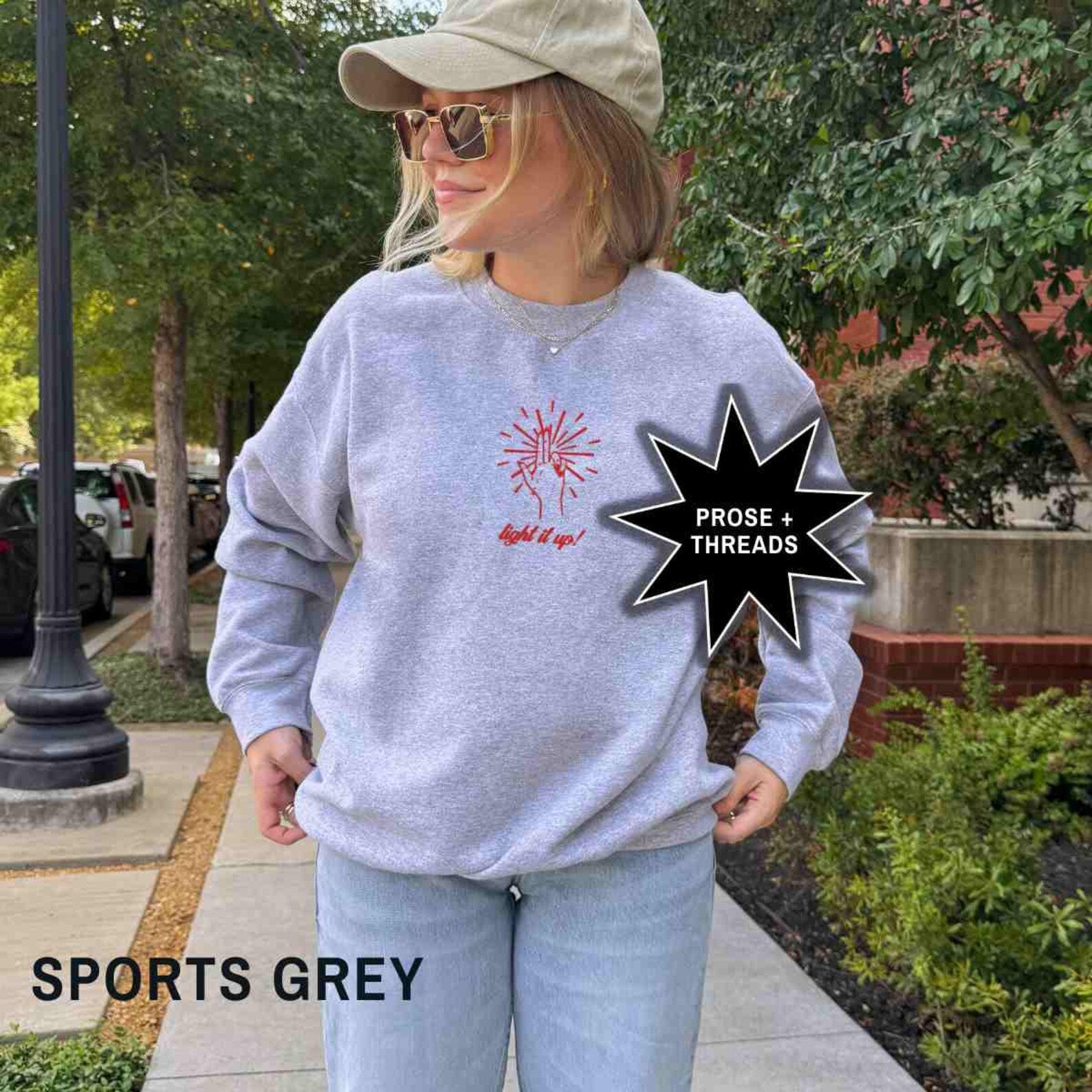 Light it up! Embroidered Sweatshirt